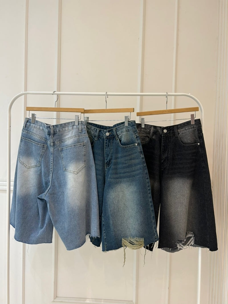 Pearls room - Korean Women Fashion - #womensfashion - Bermuda Denim Pants - 12