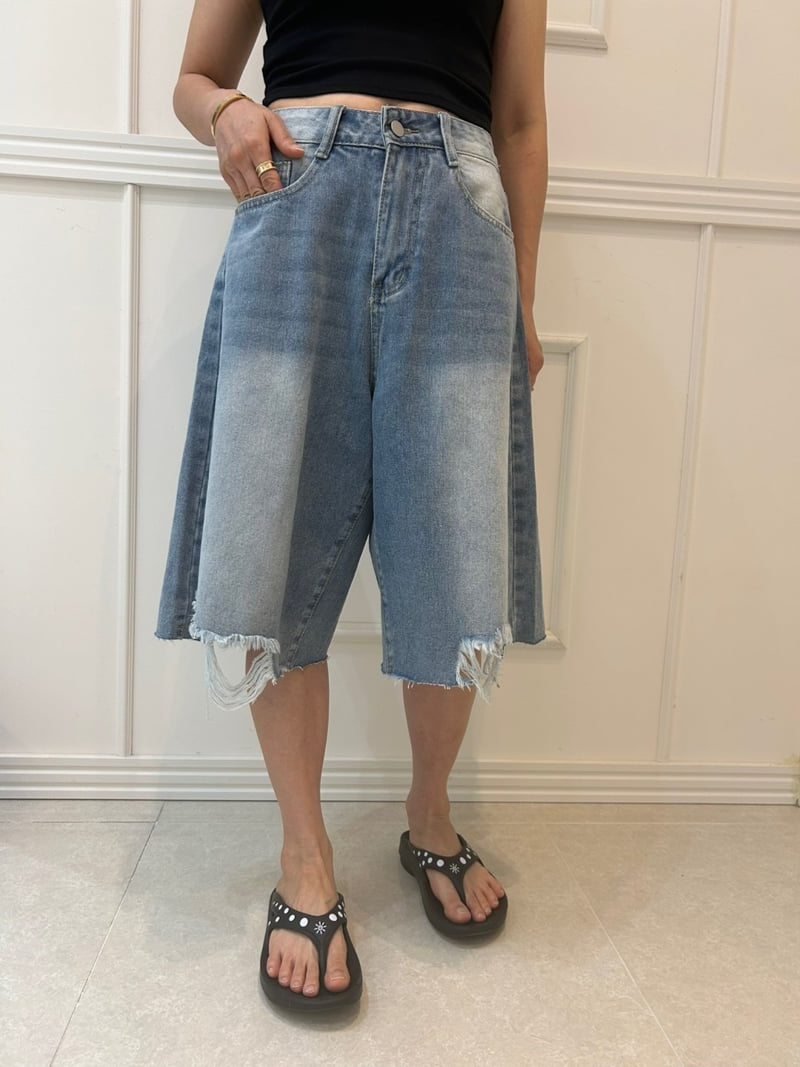 Pearls room - Korean Women Fashion - #momslook - Bermuda Denim Pants - 4