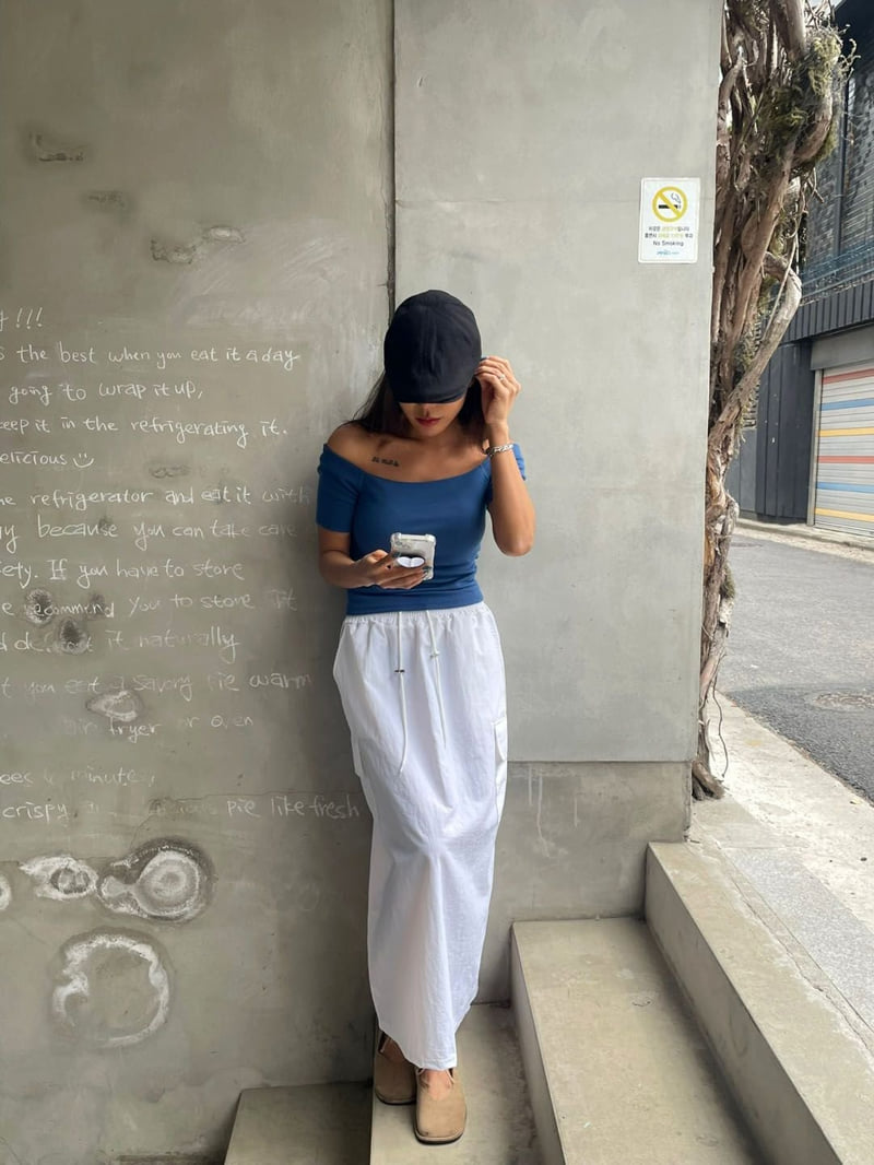 Queensmade - Korean Women Fashion - #momslook - Cookie Off-Shoulder Tee - 11