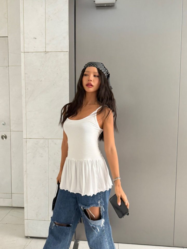 Queensmade - Korean Women Fashion - #momslook - Frill Span Sleeveless