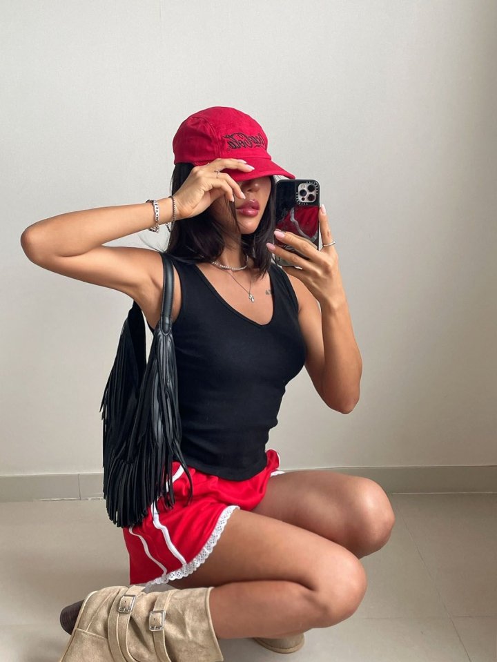 Queensmade - Korean Women Fashion - #momslook - Wonder V-neck Sleeveless - 2