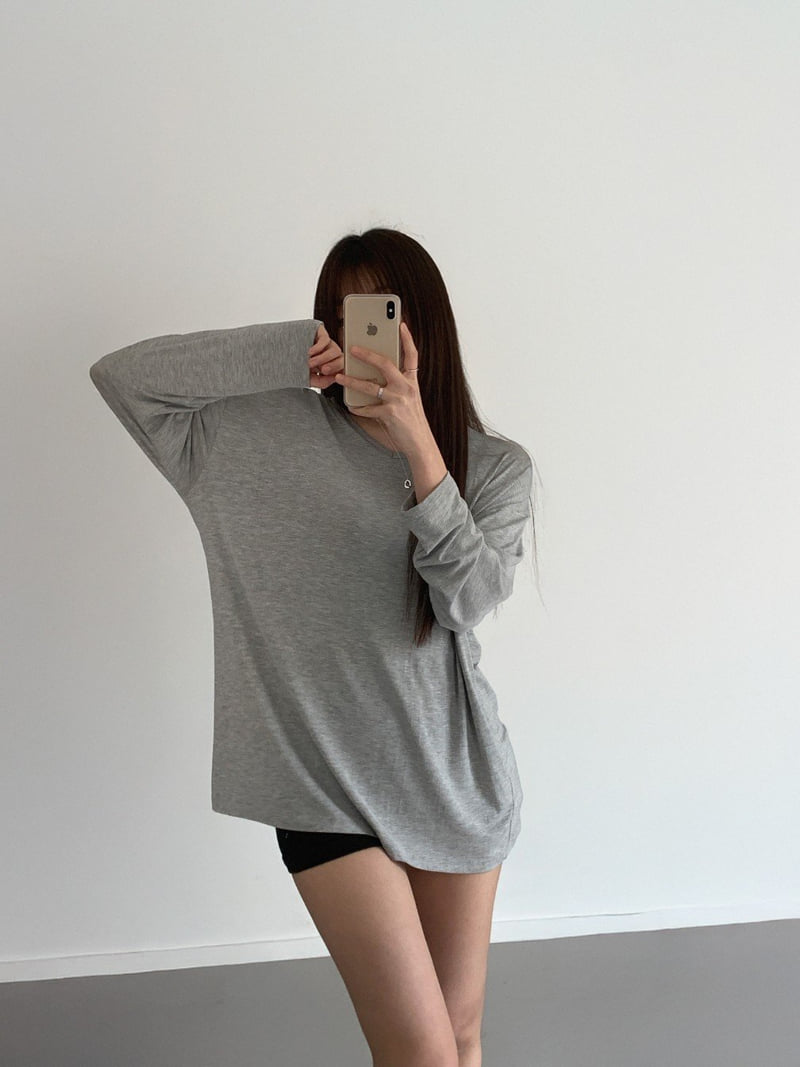 Queensmade - Korean Women Fashion - #shopsmall - Charlie V-neck Tee - 5