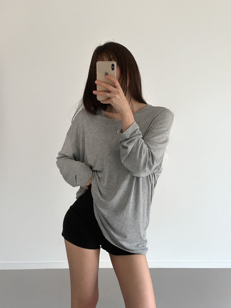 Queensmade - Korean Women Fashion - #thatsdarling - Charlie V-neck Tee - 6