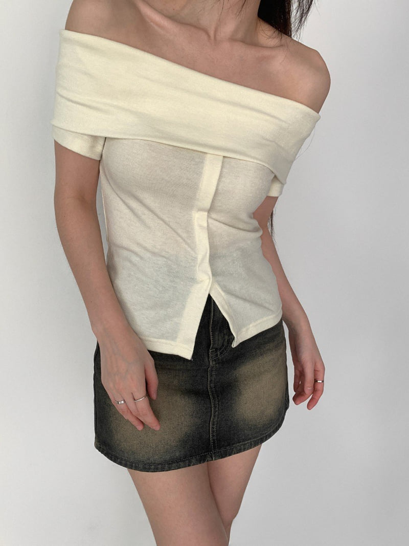 Queensmade - Korean Women Fashion - #thelittlethings - Banana Off-Shoulder Tee - 6