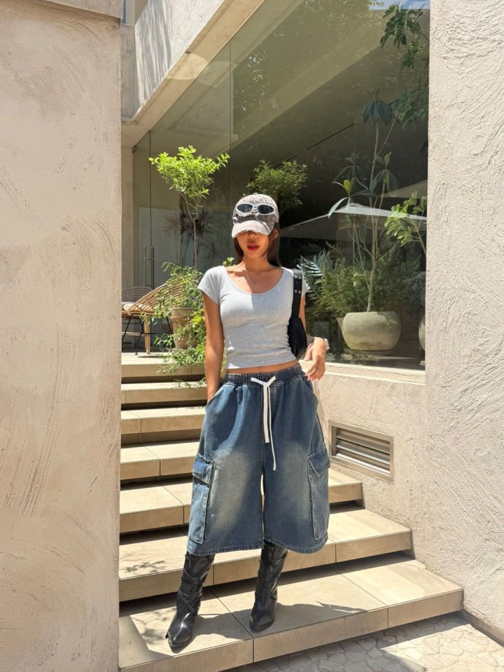 Queensmade - Korean Women Fashion - #vintageinspired - Day U-neck Tee - 5