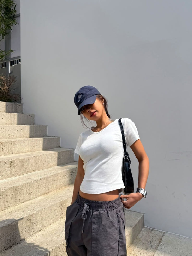 Queensmade - Korean Women Fashion - #womensfashion - Deep Slim V-neck Tee - 5
