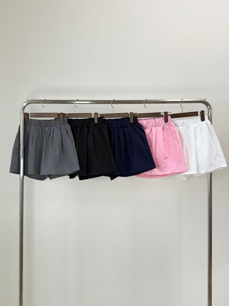 Queensmade - Korean Women Fashion - #womensfashion - Two Pintuck Shorts - 12