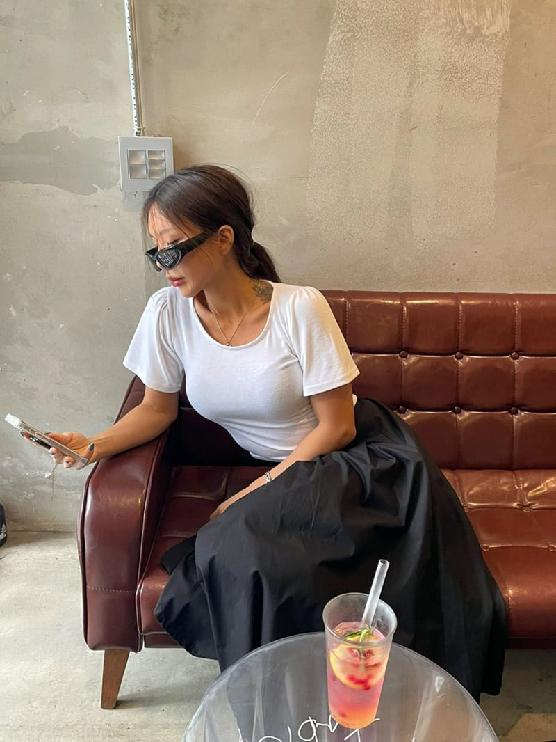 Queensmade - Korean Women Fashion - #womensfashion - Lauren Shirring Tee - 5