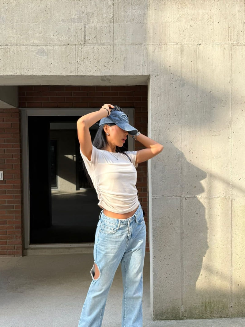 Queensmade - Korean Women Fashion - #momslook - Fold Shirring Tee - 4