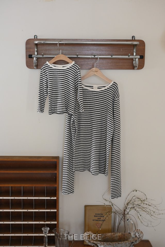 The Beige - Korean Women Fashion - #vintagekidsstyle - Round Nalnari Tee (Adult) - 2