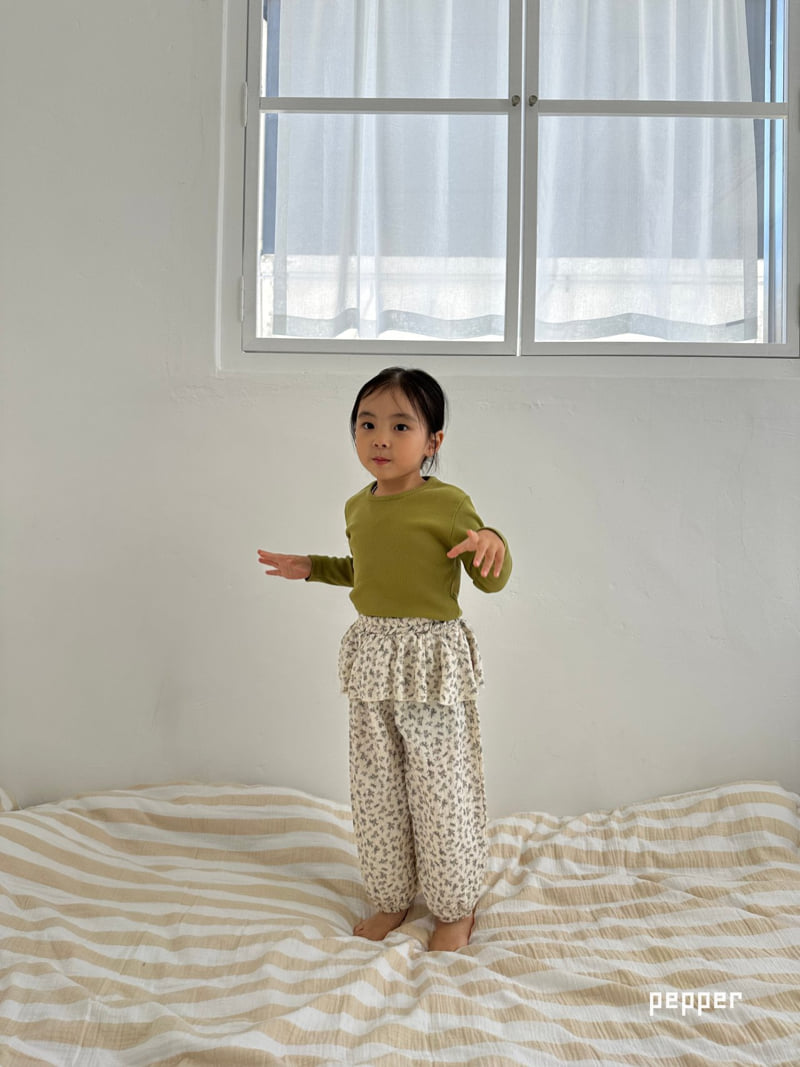 The Pepper - Korean Children Fashion - #designkidswear - Snowflake Tiered Jogger Pants - 7