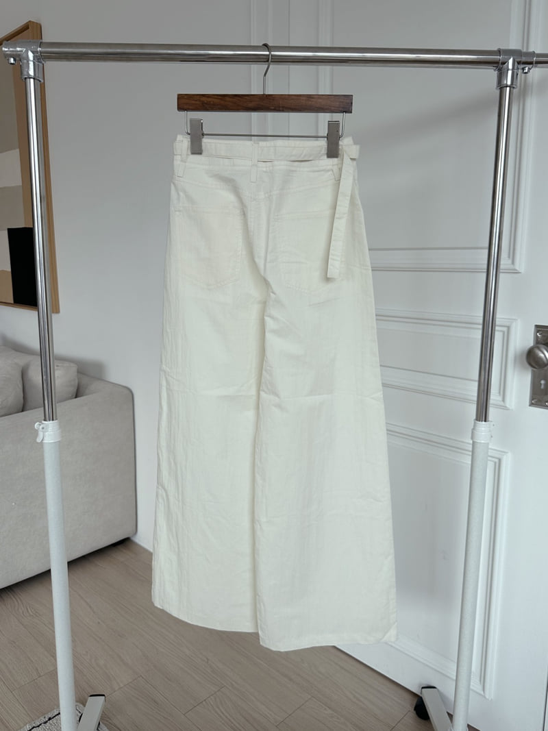There By - Korean Women Fashion - #momslook - Rich Belted Pants - 10
