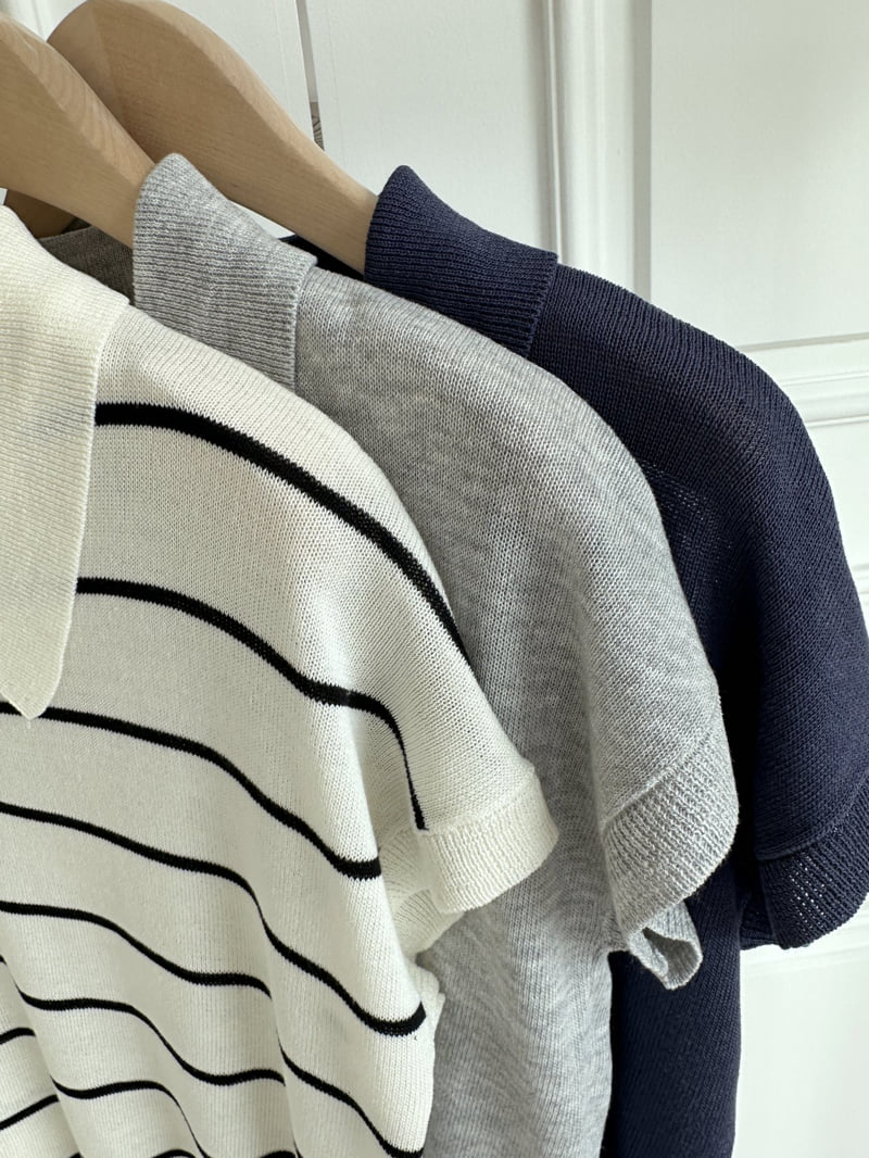There By - Korean Women Fashion - #momslook - Daily Collar Tee - 10