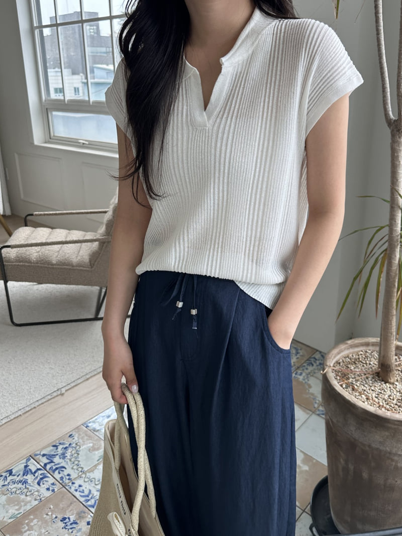 There By - Korean Women Fashion - #restrostyle - Collar Ribbed Knit - 4