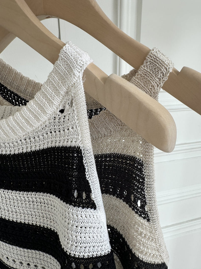 There By - Korean Women Fashion - #thelittlethings - Stripe Halter Sleeveless - 10