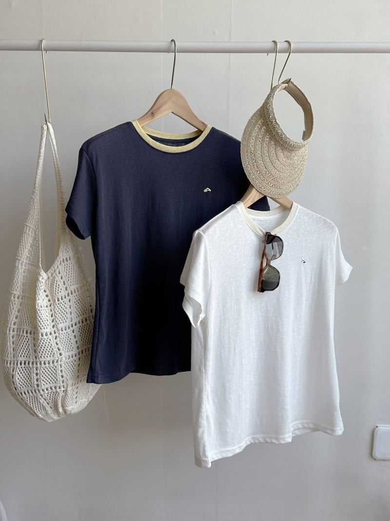 There By - Korean Women Fashion - #womensfashion - Color-block Tee