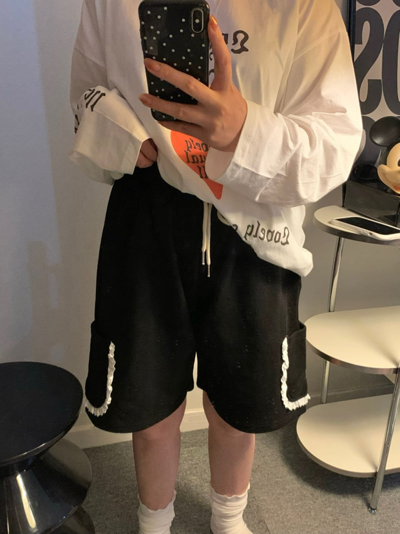 Toll - Korean Women Fashion - #momslook - Lace Bermuda Pants - 3