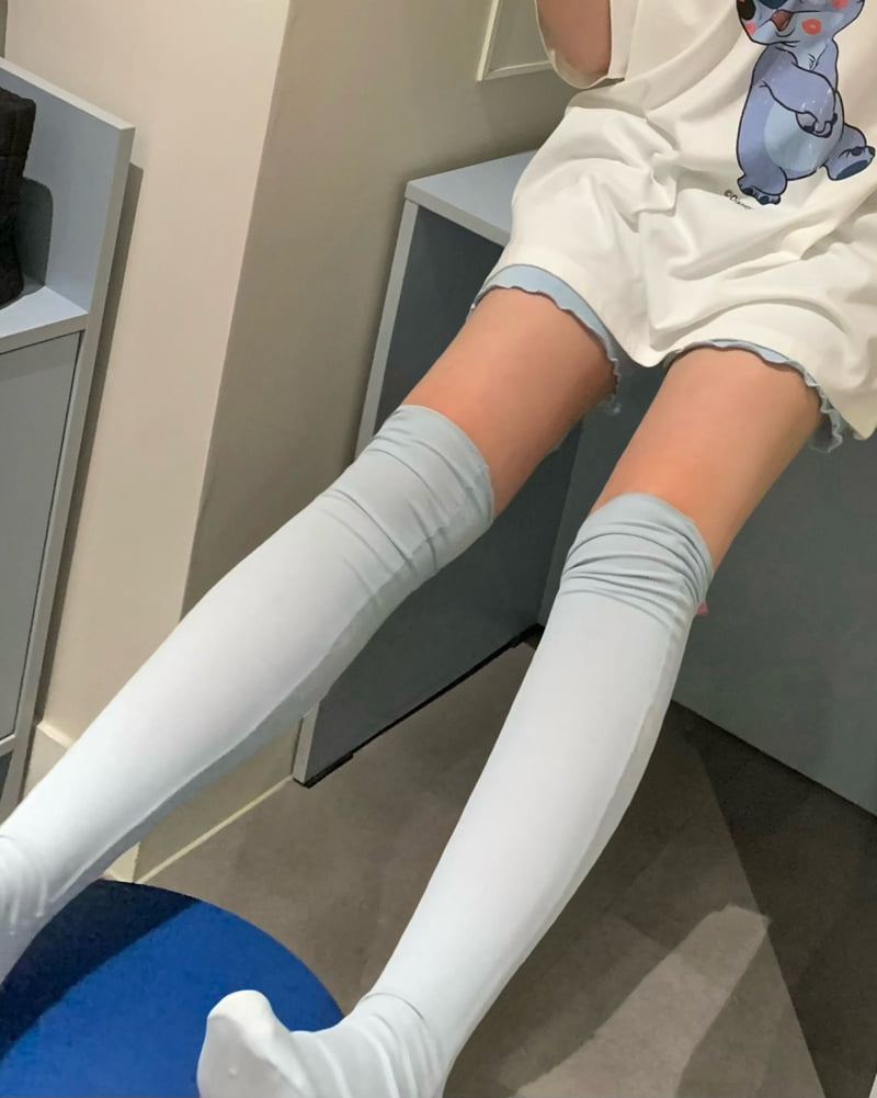Toll - Korean Women Fashion - #momslook - 88 Nalnali Knee Socks - 4