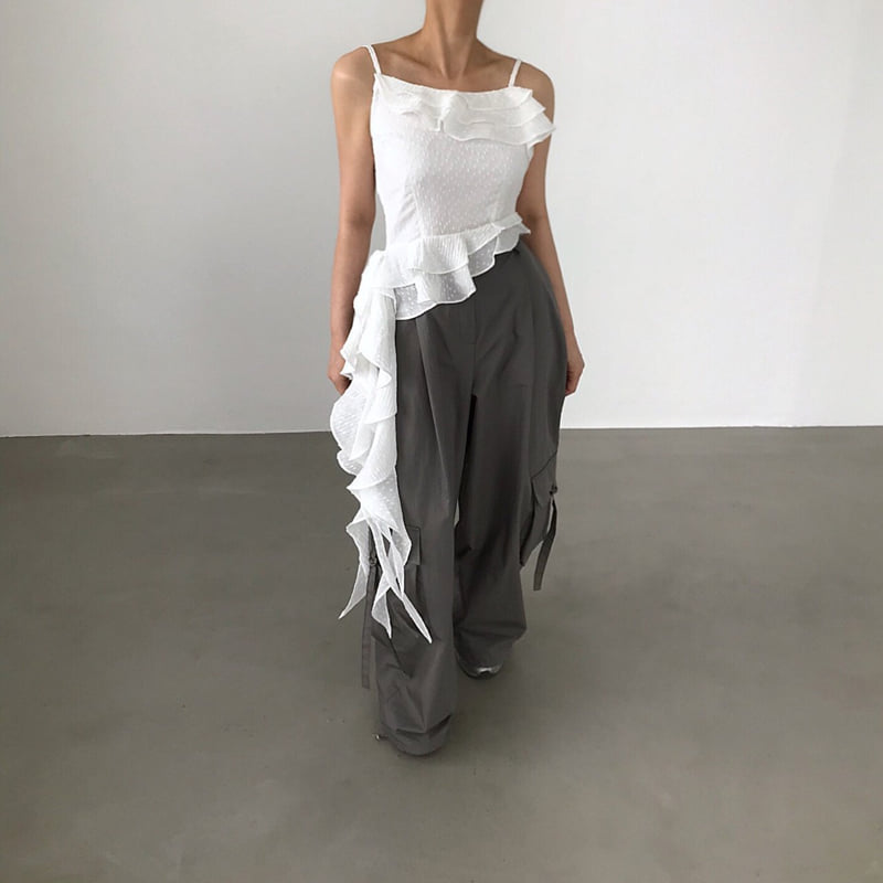 Twomoon - Korean Women Fashion - #vintagekidsstyle - Lilith Flare Sleeveless Top - 3