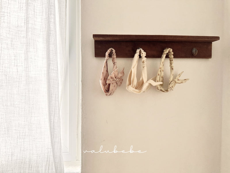 Valu Bebe - Korean Baby Fashion - #babyoninstagram - Ribbon Twist Hairband (Bebe)