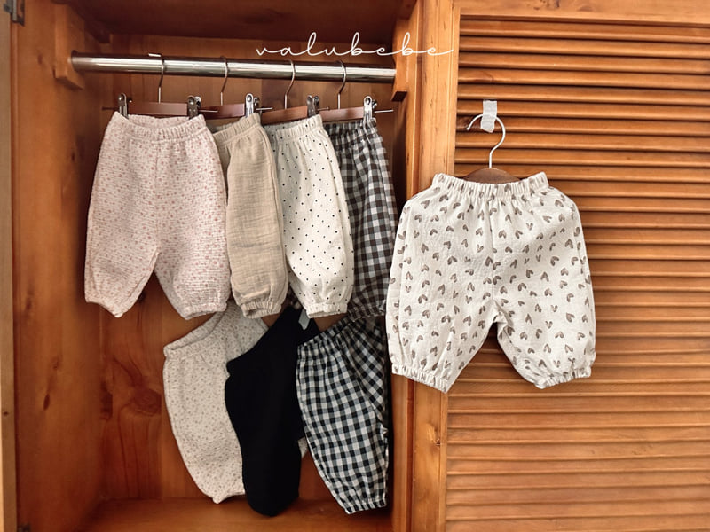 Valu Bebe - Korean Baby Fashion - #babyoninstagram - Autumn Embossed Pants 25 (Bebe) - 2
