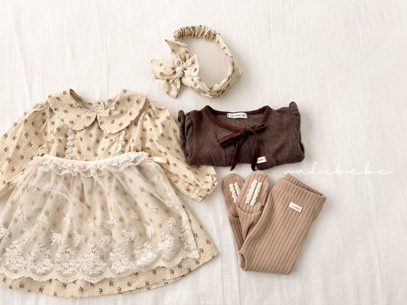 Forming Lace One-piece (Bebe) by Valu Bebe for Baby - view 7