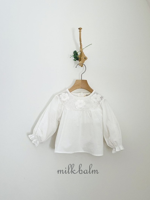Bonnie Flower Blouse Bonnie Flower Blouse