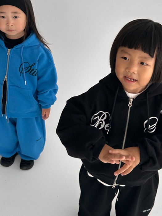 Jenny Hood Zip-Up Jenny Hood Zip-Up