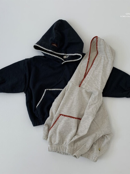 Melo Sweatshirt