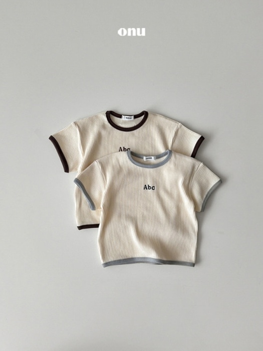 Triangle Ribbed Short Sleeve Tee