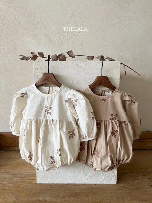 Embroidery Suit