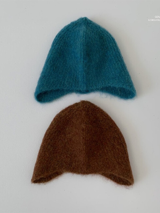 Soft Rubber Beanie (Bebe)