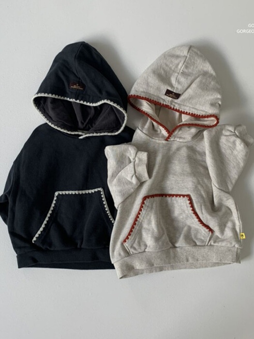 Bebe Melo Sweatshirt