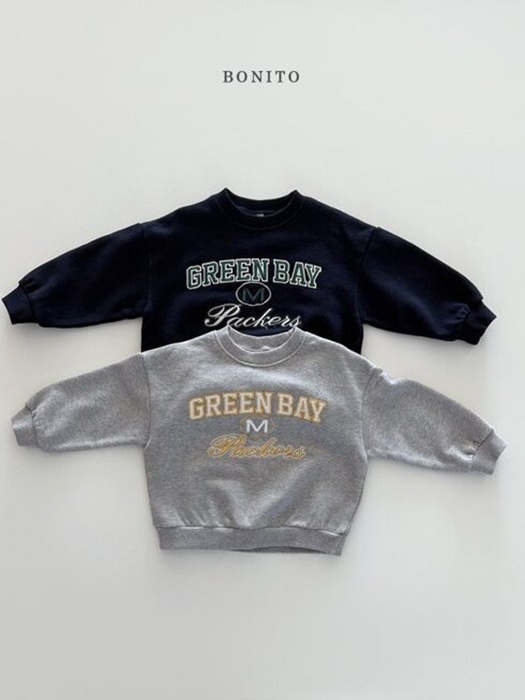 Green Bay Sweatshirt (with Mom)