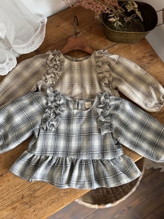 Mono Blouse Mono Blouse
