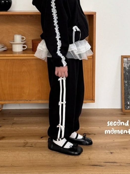 Sweet Ribbon Jogger Pants