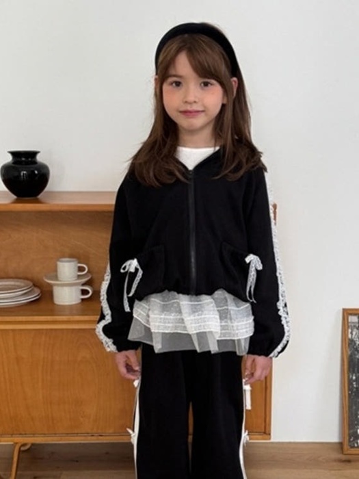 Chouchou Lace Hoodie Zip-up