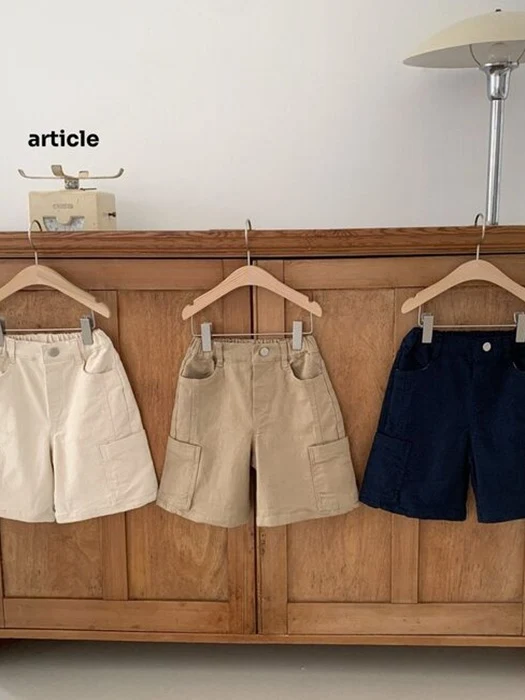 Hip Cargo Bermuda Pants