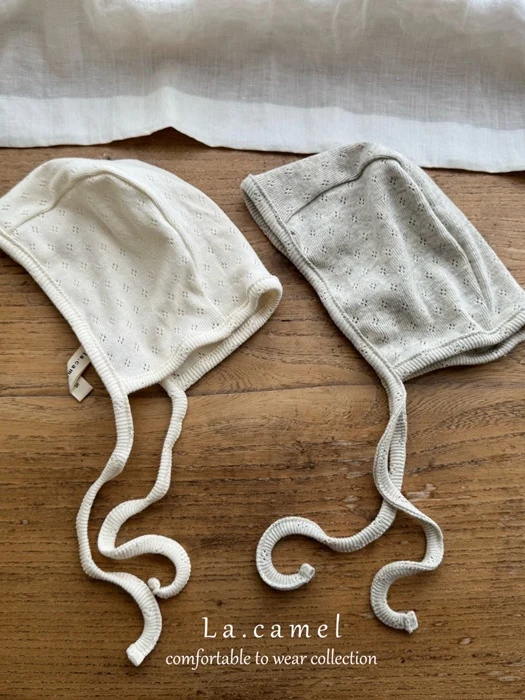 Vanilla Eyelet Hat