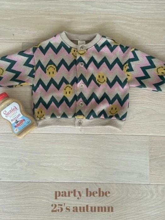 Jacquard Smile Cardigan Jacquard Smile Cardigan