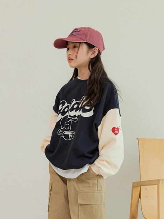 Goldie Sweatshirt