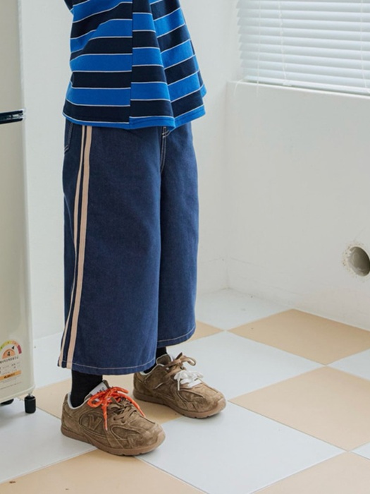 Non-Fade Pants