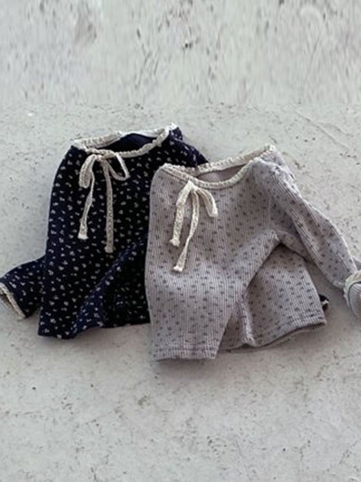 Bebe Floral Tee Bebe Floral Tee