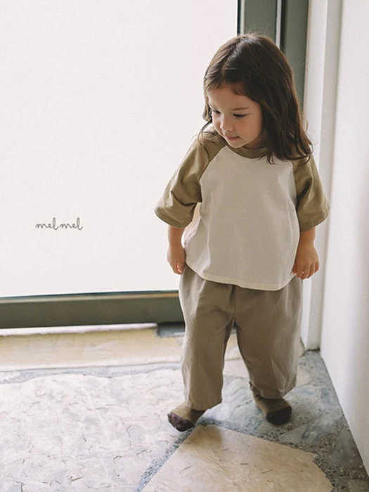 Raglan Sleeve Tee