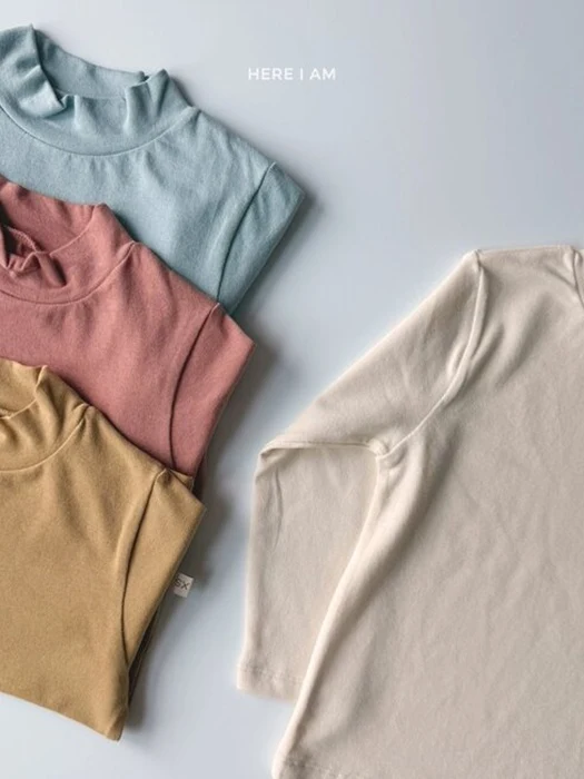 Essential Mock Neck Tee