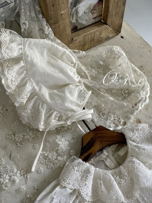 French Bebe Bonnet