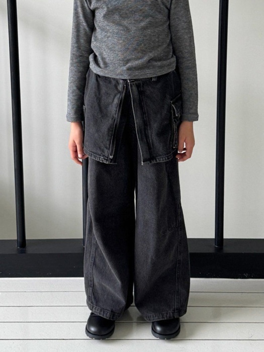 Black Fit Wide Denim Pants Black Fit Wide Denim Pants