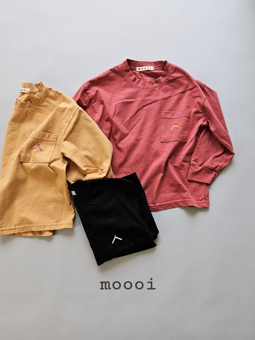 Pocket Embroidery Tee Pocket Embroidery Tee