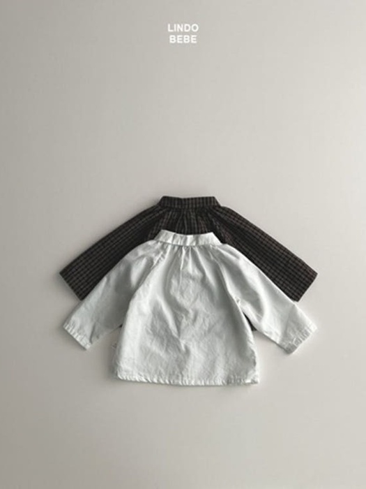 Bebe Small Collar Blouse