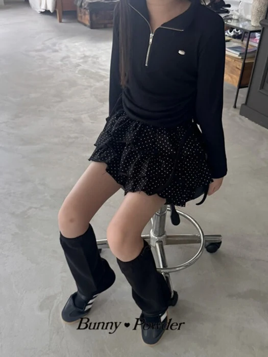 Annie Half Zip-up Tee